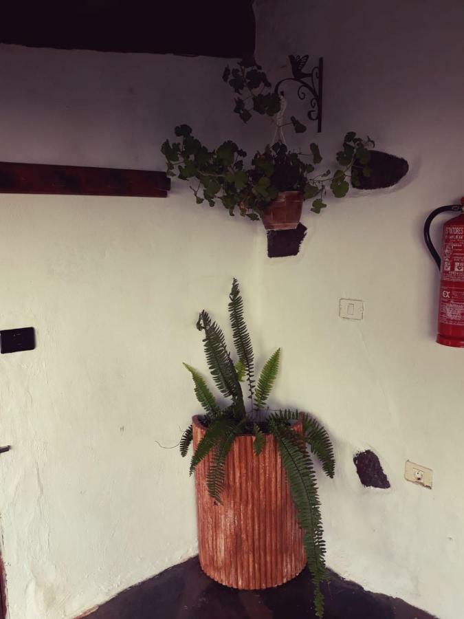 Hostal Casa Elea San Bartolomé Exterior foto